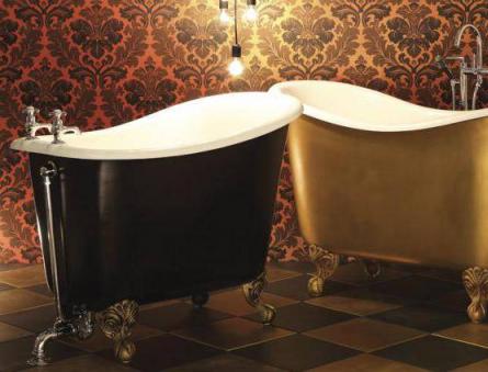 How much does a cast iron bathtub 150x70 from Soviet times weigh?