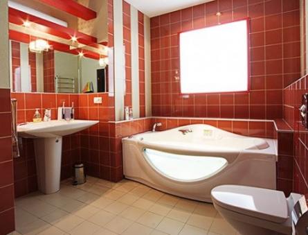كيفية تزيين جدران الحمام بكل المواد الممكنة